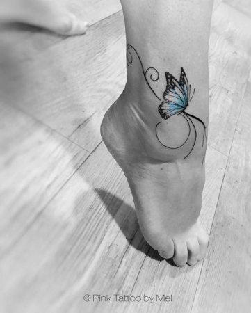 Тату бабочки на ноге для девушек на щиколотке