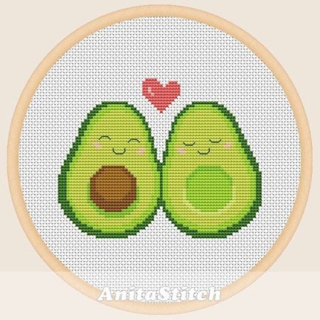 Вышивание крестиком авокадо