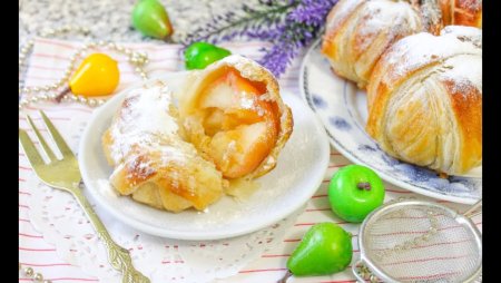 Яблоки в тесте запеченные