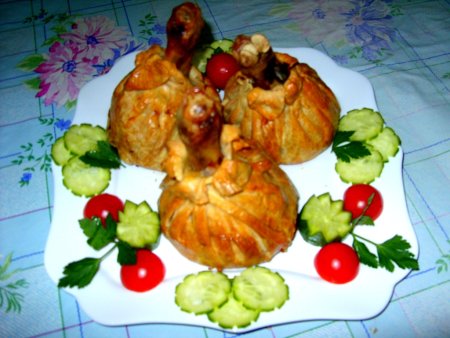 Украсить курицу на блюде