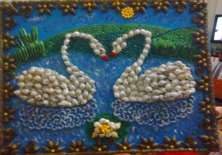 Аппликация из разных материалов