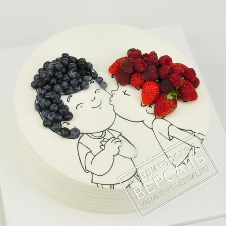 Торт мальчик и девочка с ягодами