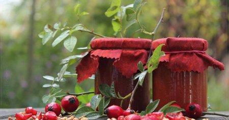 Варенье осенних ягод