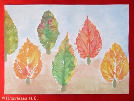 Рисование оттиском листьев