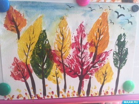 Рисование отпечатками листьев