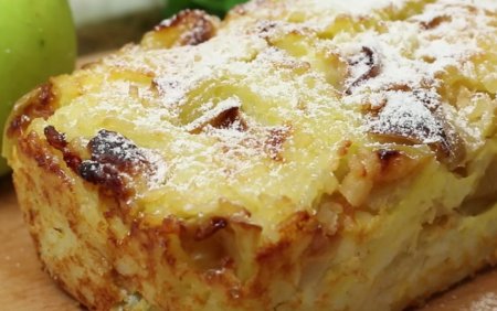 Рисовая запеканка с яблоками