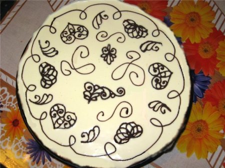 Простые узоры на торте