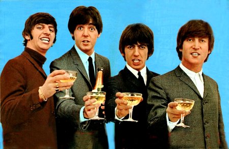 С днем рождения Beatles