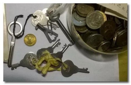 Рисунки для срисовки на праздник День собирания ключей и монеток (41 фото)