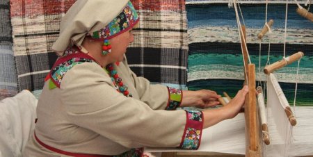 Харитины – первые холстины