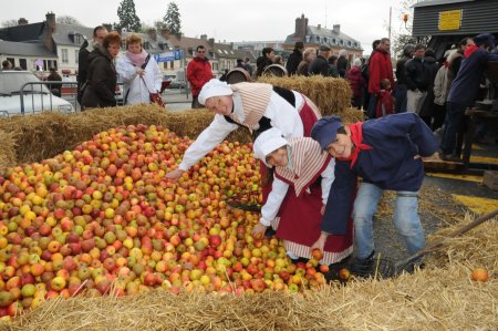 Праздник яблок