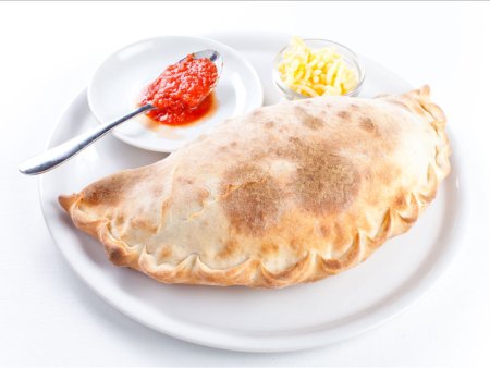 Кальцоне Милано