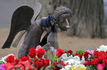 Мемориал в Англии погибшим от коронавируса