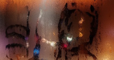 Живопись на запотевшем стекле