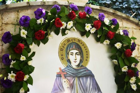 Параскева Александро-Невская Лавра